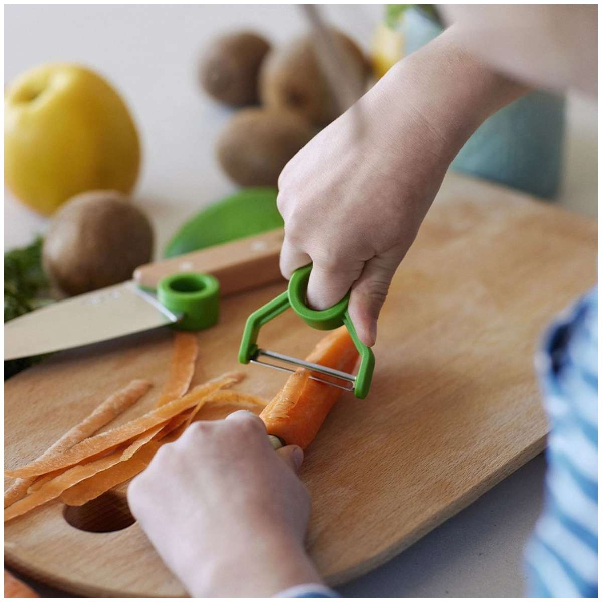 Opinel Kid’s Knife With Peeler And Finger Guard Set 3 pcs 003113