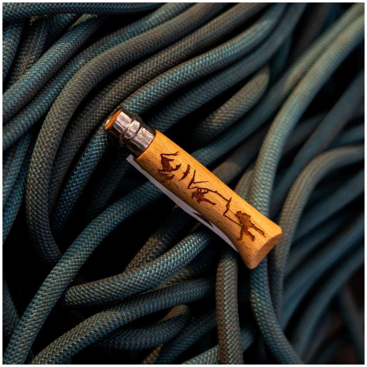 Opinel Pocket Knife 8.5 cm Engraved Beech Wood Handle No 8 Gravé Sport Climbing 003228