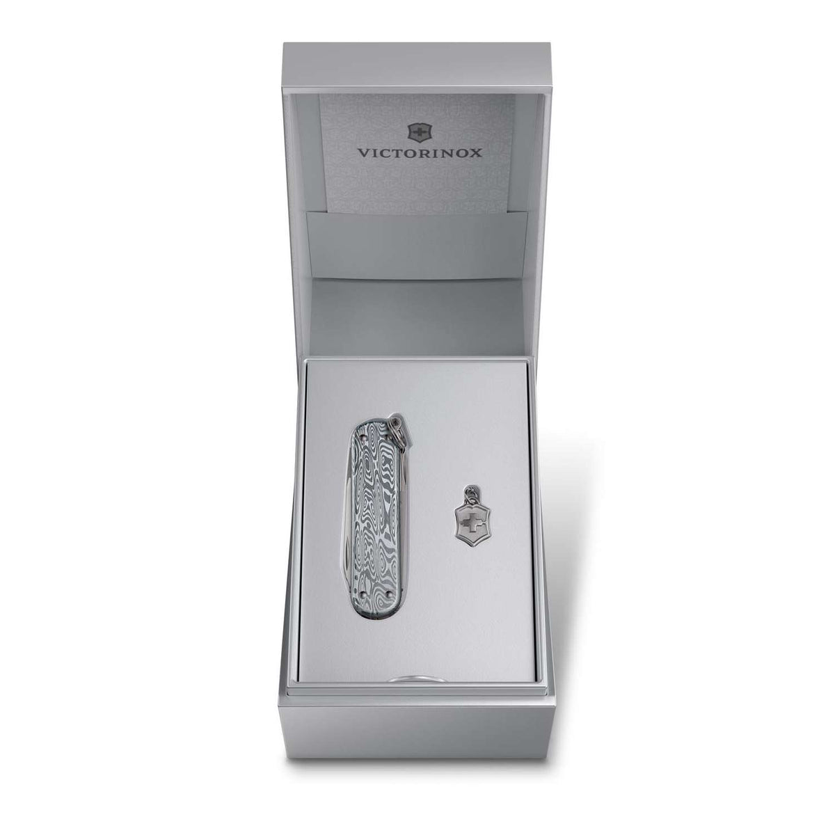 Victorinox Classic SD Brilliant Swiss Army Knife 58 mm 5 Functions Damast 0.6221.34