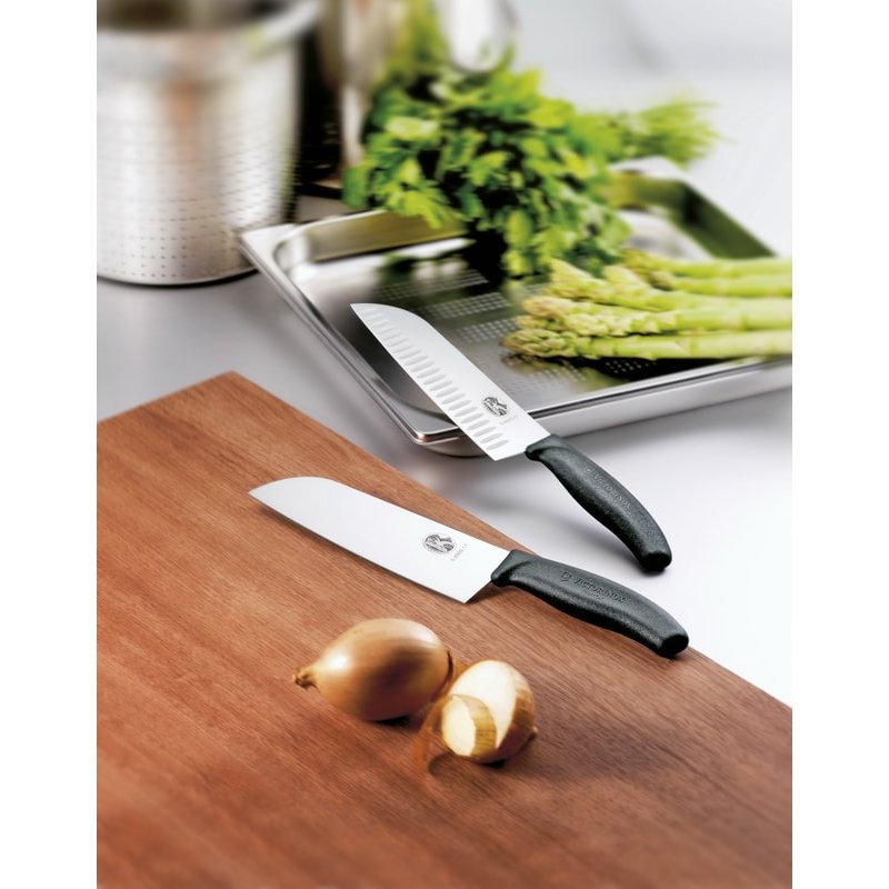 Victorinox Santoku Knife Black Handle 17 cm Gift Box Swiss Classic 6.8503.17G