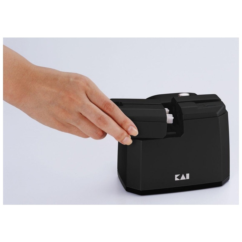 KAI Electric Sharpener with Ceramic Stones ap-118