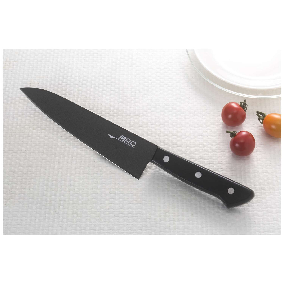 MAC Chef's Knife 18 cm Black Series BF-HB-70