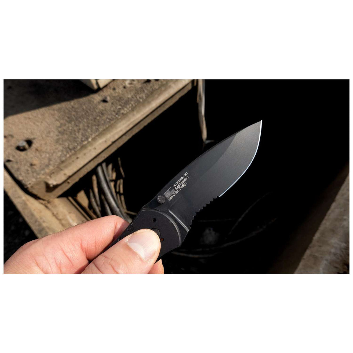 Kershaw Blur - Glass Breaker Black Ceracote Pocket Knife 9 cm Black Handle 111 gr