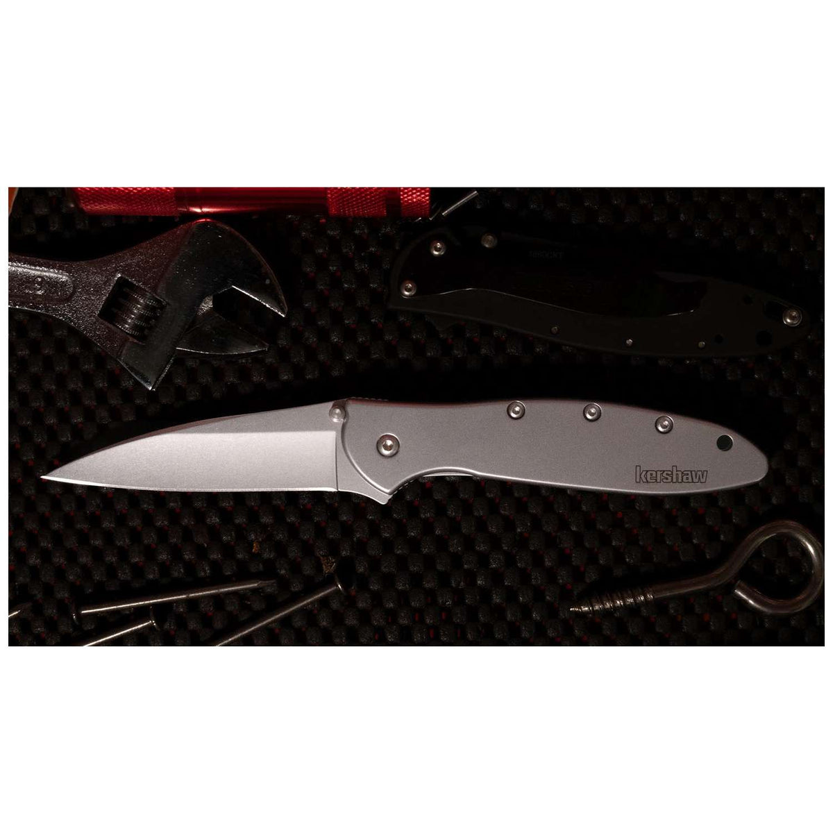 Kershaw Leek Bead-Blasted Pocket Knife 8 cm Silver Handle 85 gr 1660