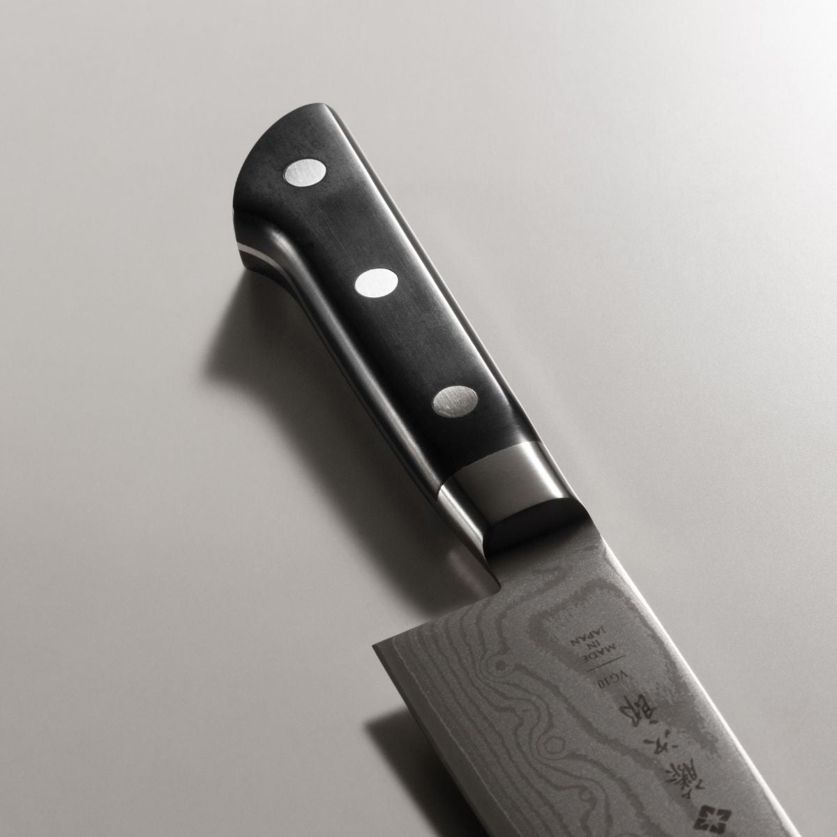 Tojiro Damascus Santoku Knife 17 cm Classic Damascus F-659