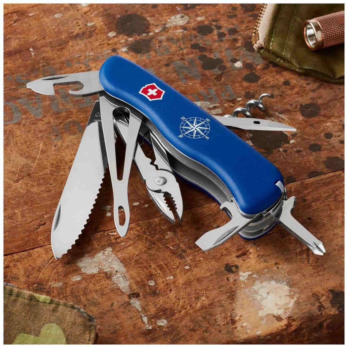 Victorinox Skipper W Swiss Army Knife 111 mm 18 Functions Blue 0.8593.2W