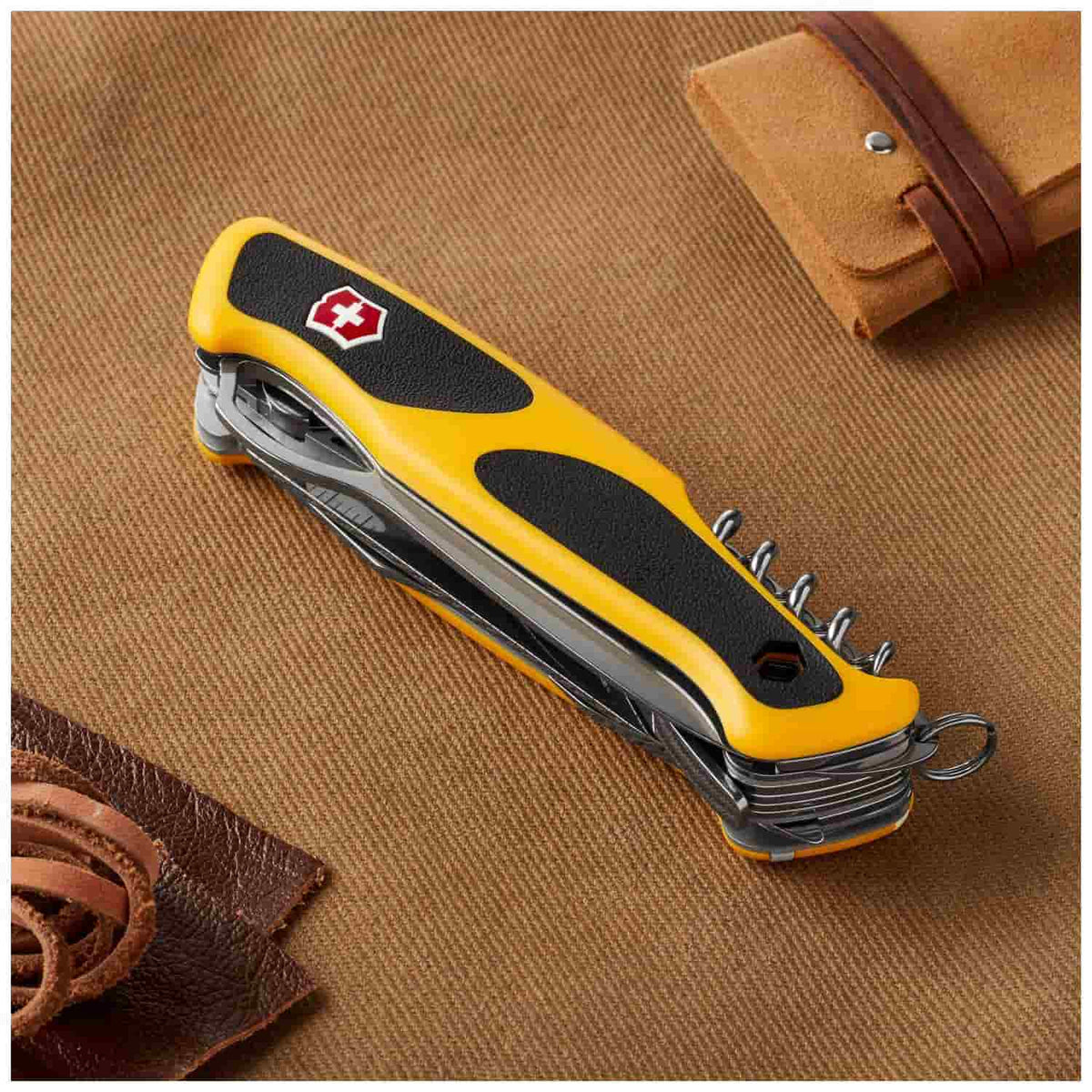 Victorinox Ranger Boatsman MW Grip Swiss Army Knife 130 mm 22 Functions Yellow