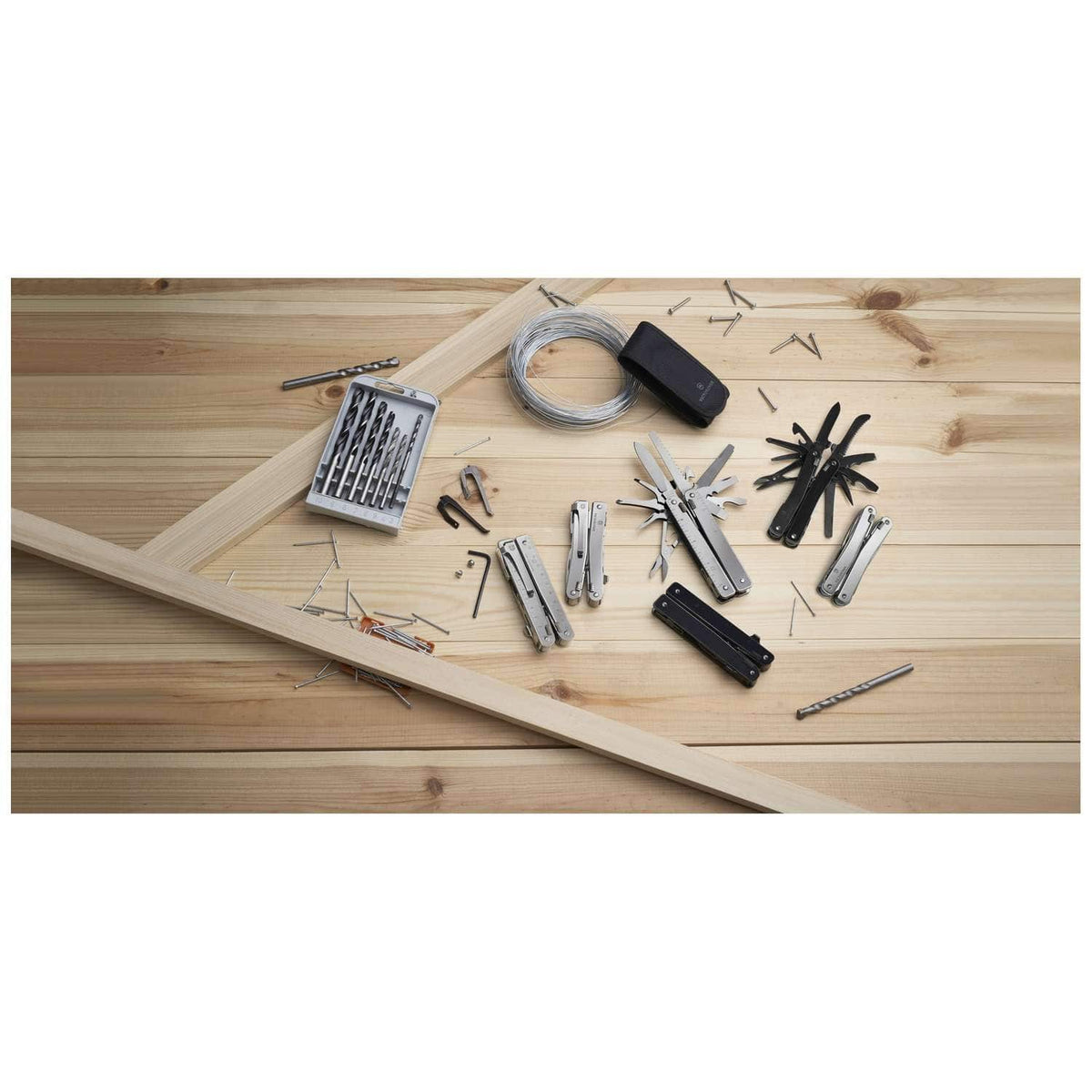 Victorinox Swiss Tool Spirit MX Swiss Army Multitool 105 mm 24 Functions Silver In Belt Pouch 3.0224.MN