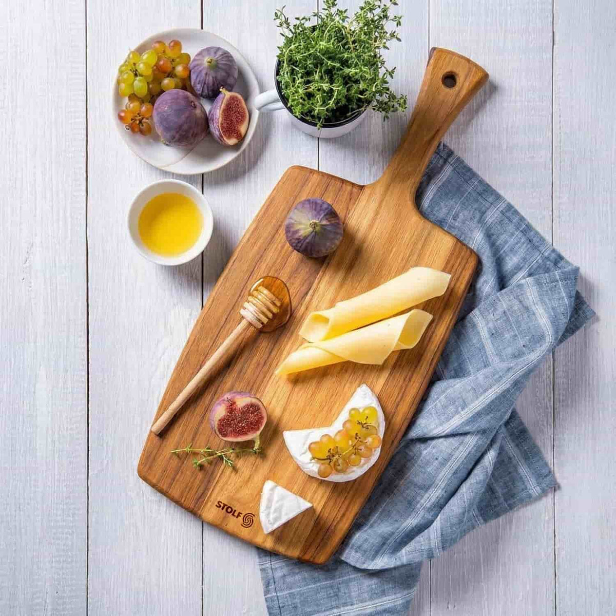 Stolf Teak Wood Cutting Board With Handle 45.7 x 19.1 x 1 cm Share and Serve ST.1045
