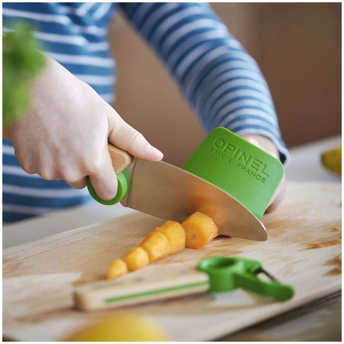 Opinel Kid’s Knife With Peeler And Finger Guard Set 3 pcs 003113