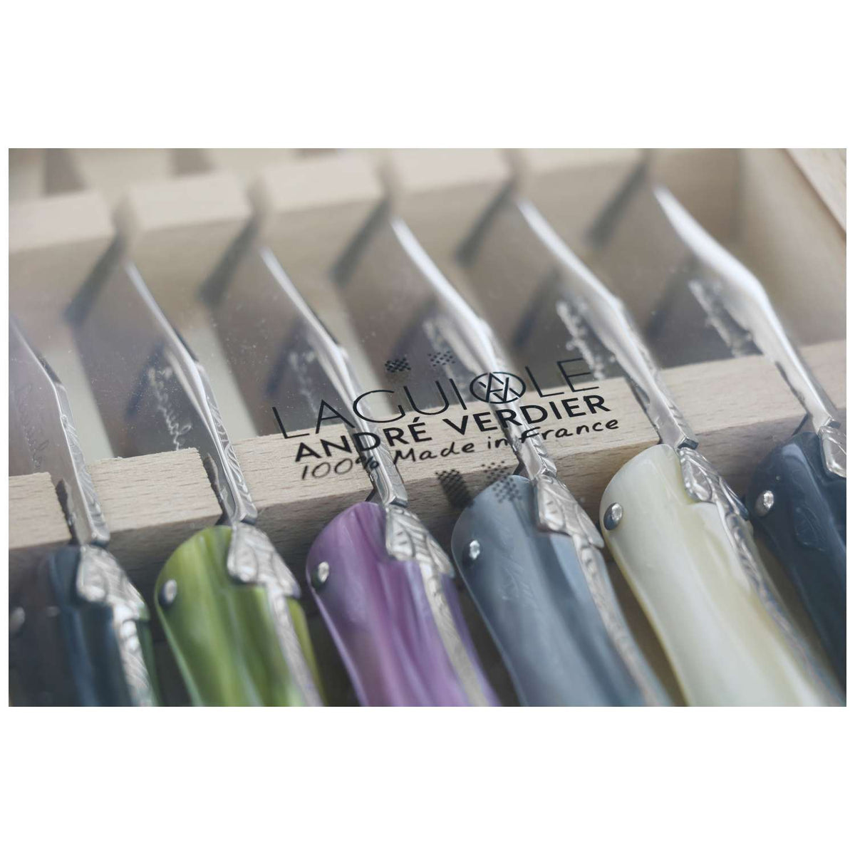 Andre verdier Steak Knife 12 cm 6-Piece Set Gift Box Clairiere Laguiole Deluxe 606.25CLCB