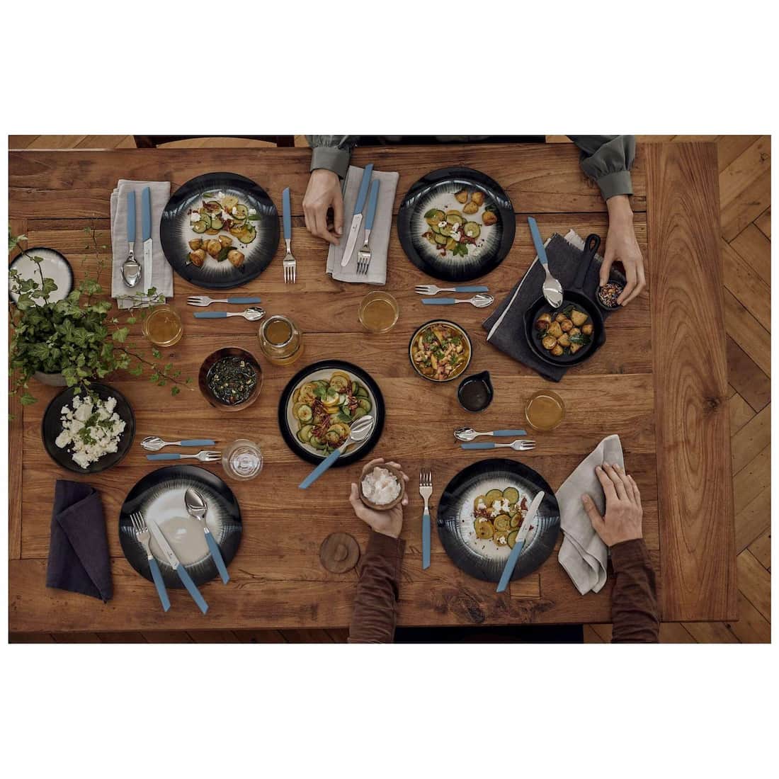 Victorinox Stainless Steel Cutlery Blue Pastel Set 24 pcs Swiss Modern