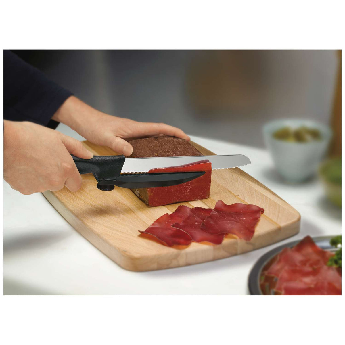 Victorinox Superslicer Knife with Adjustable Guide 21 cm Swiss Classic 6.8663.21