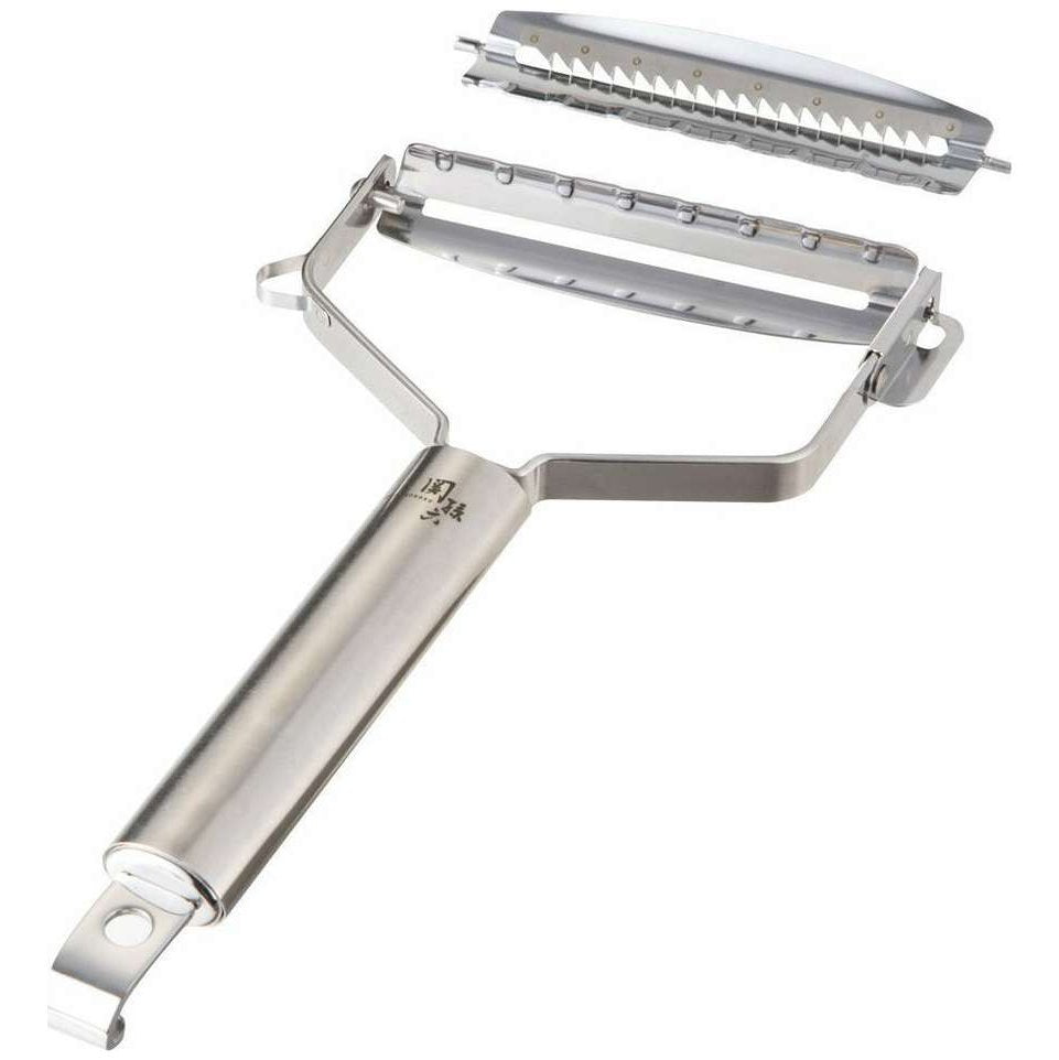 KAI Stainless Steel Peeler With Extra Blade For Julienne Cut DH-3301