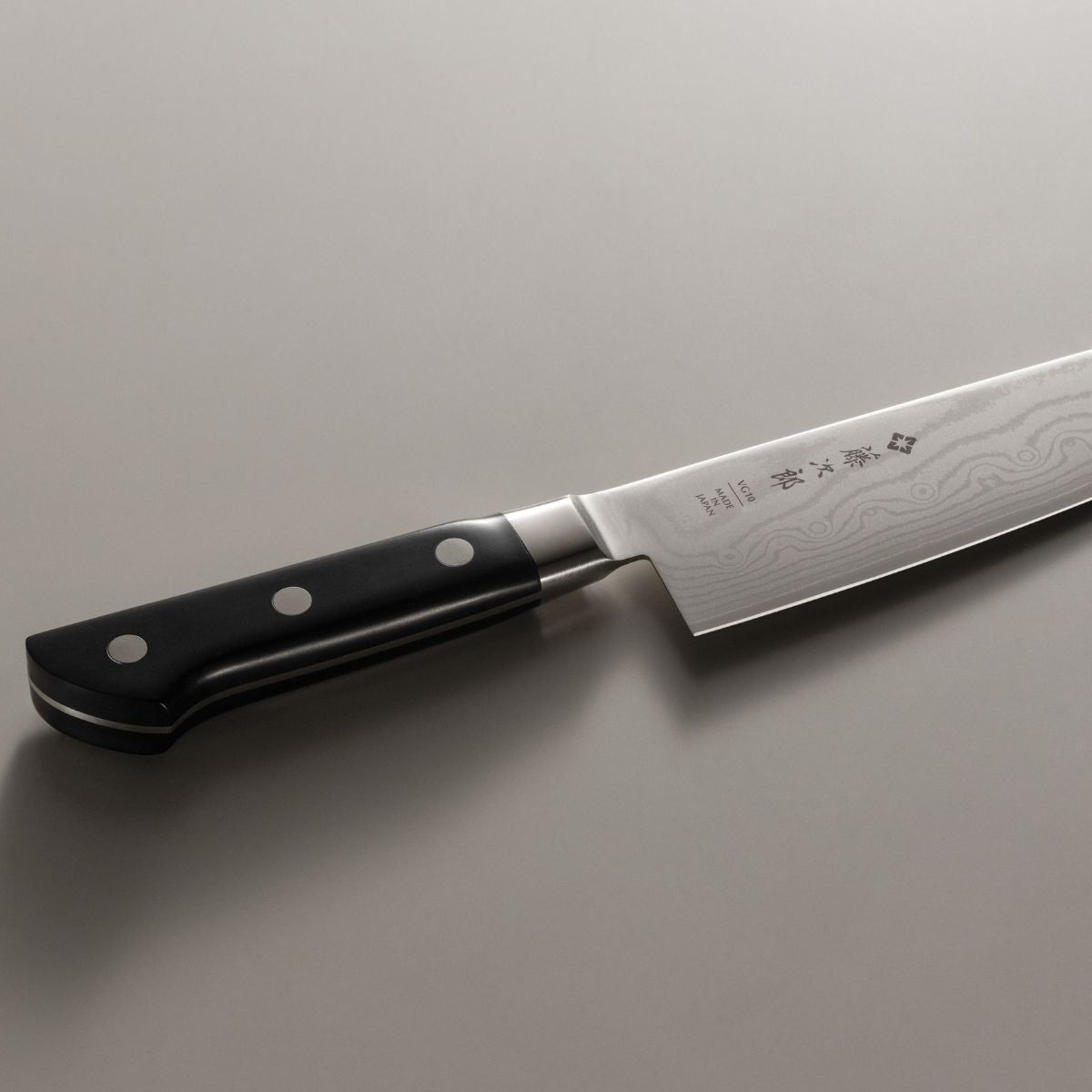 Tojiro Damascus Santoku Knife 17 cm Classic Damascus F-659