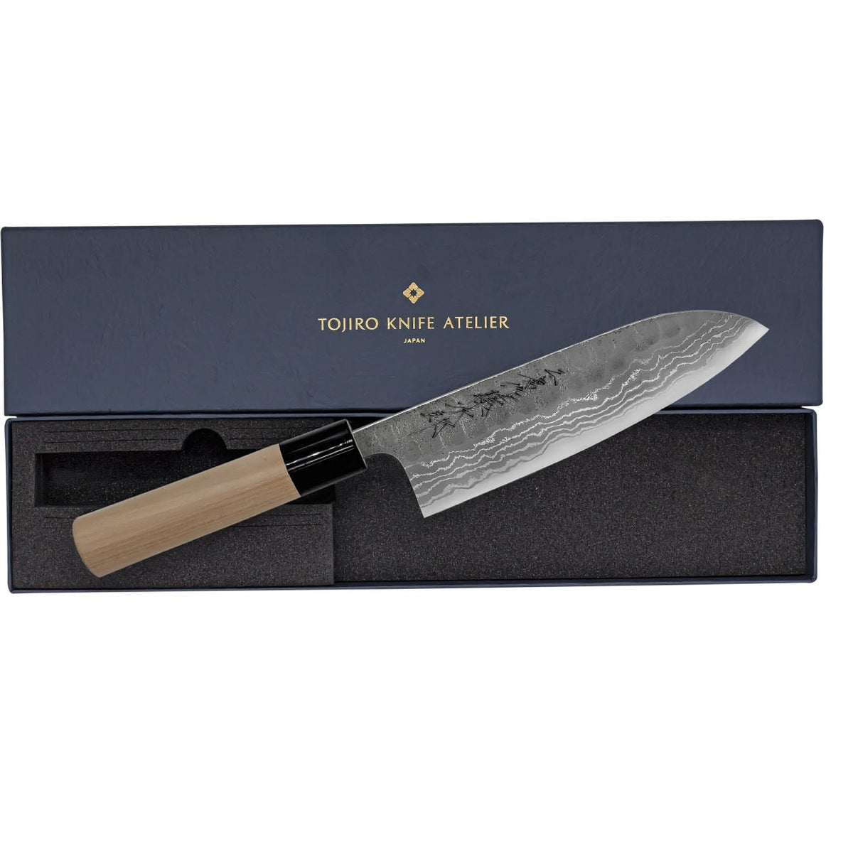 Tojiro Hammered Aogami Damascus Handmade Santoku Knife 17 cm Magnolia Handle