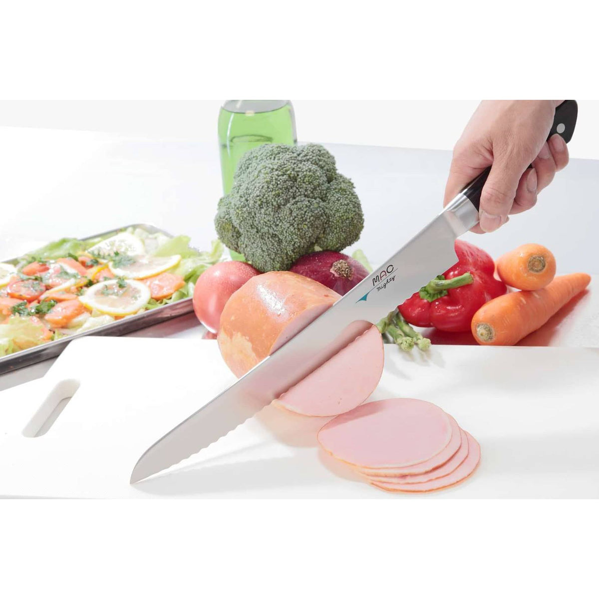 MAC Bread Knife 25 cm Professional Series MSB-105