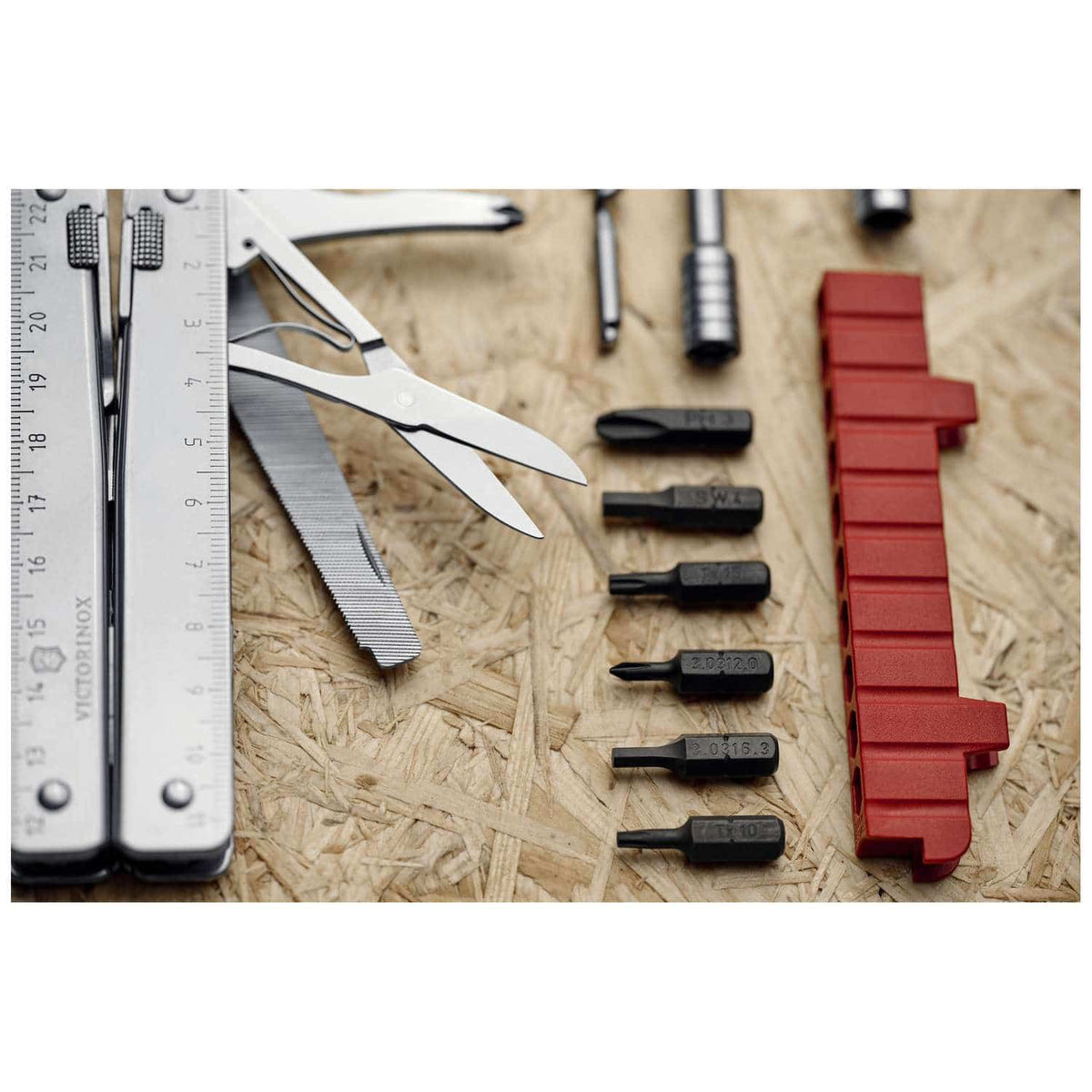 Victorinox Swiss Tool X Plus Ratchet Swiss Army Multitool 115 mm 38 Functions Silver In Belt Pouch 3.0339.N