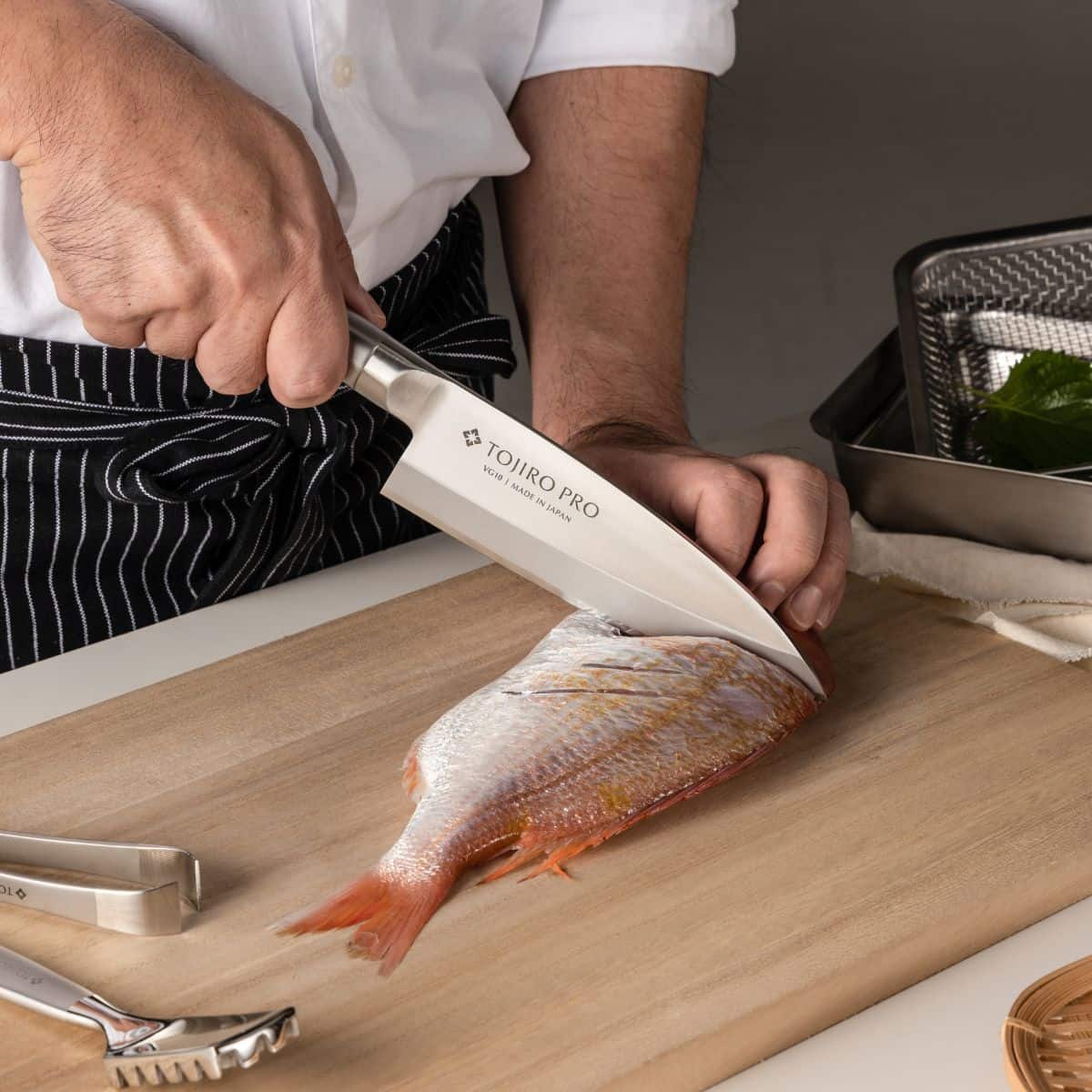 Tojiro Yanagi-Sashimi Knife 27 cm Asymmetric Handle Tojiro Japanese F-623
